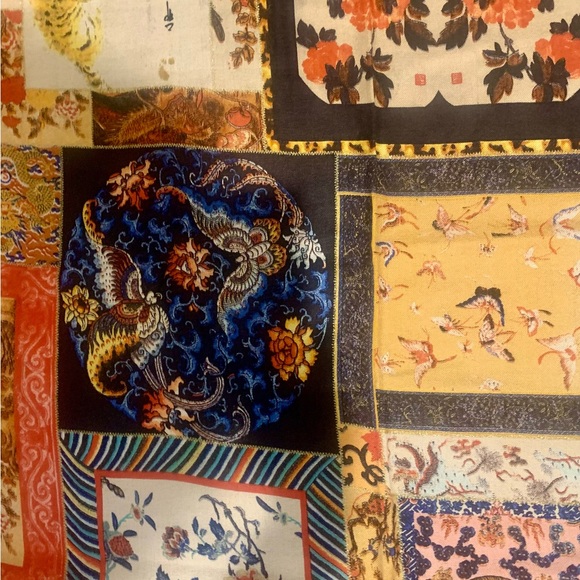 Roberto Cavalli silk cashmere rectangular scarf /shawl 26" x 70" NWOT - Picture 4 of 8